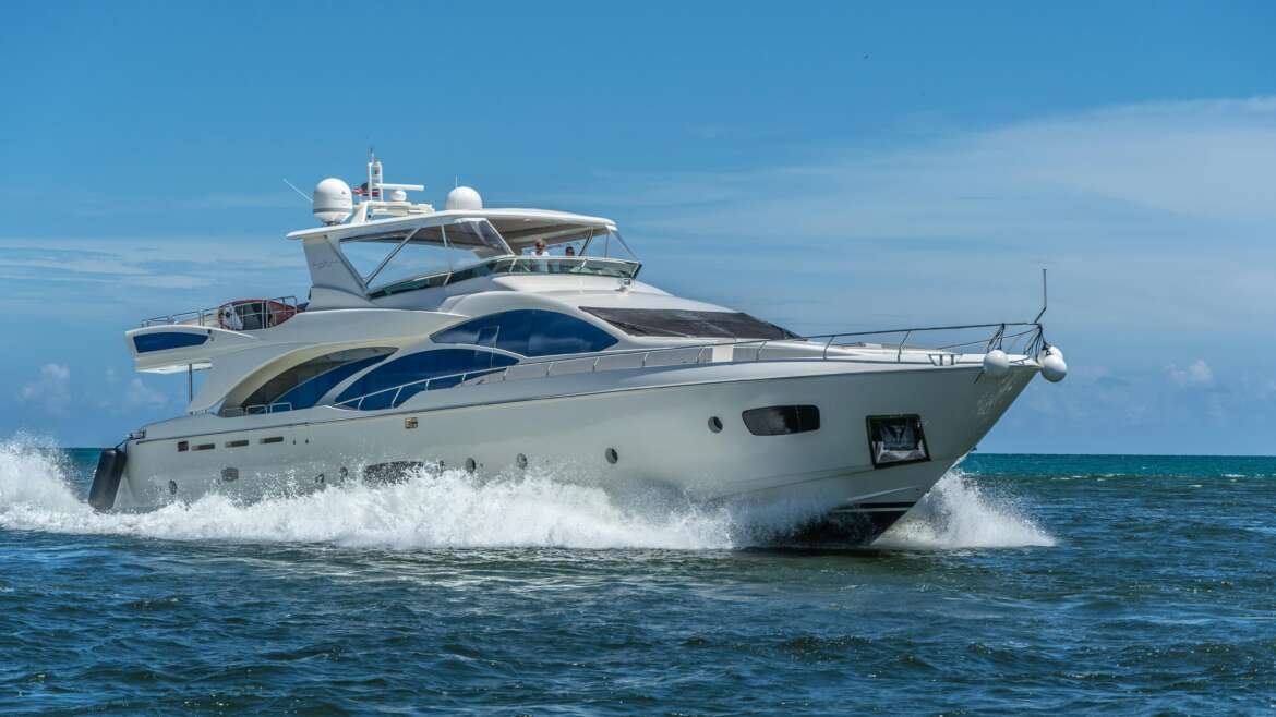 Yacht Charter Mistakes Guide in Saint-Tropez for Luxury Travelers