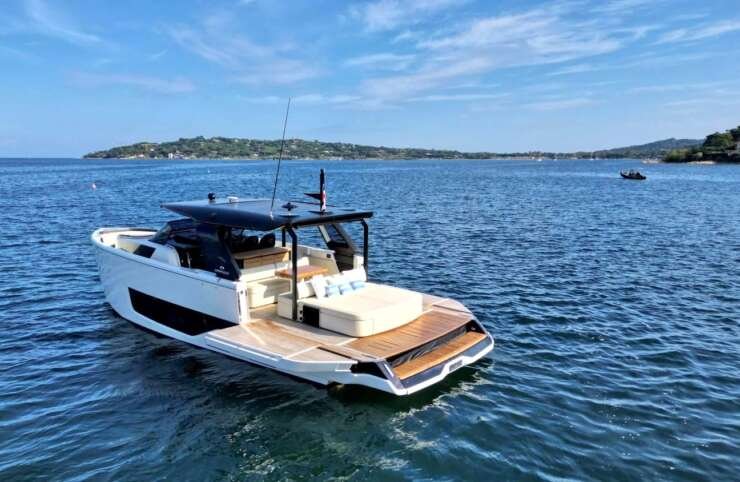 cranchi a46 luxury rental st tropez luxury yacht french riviera experience