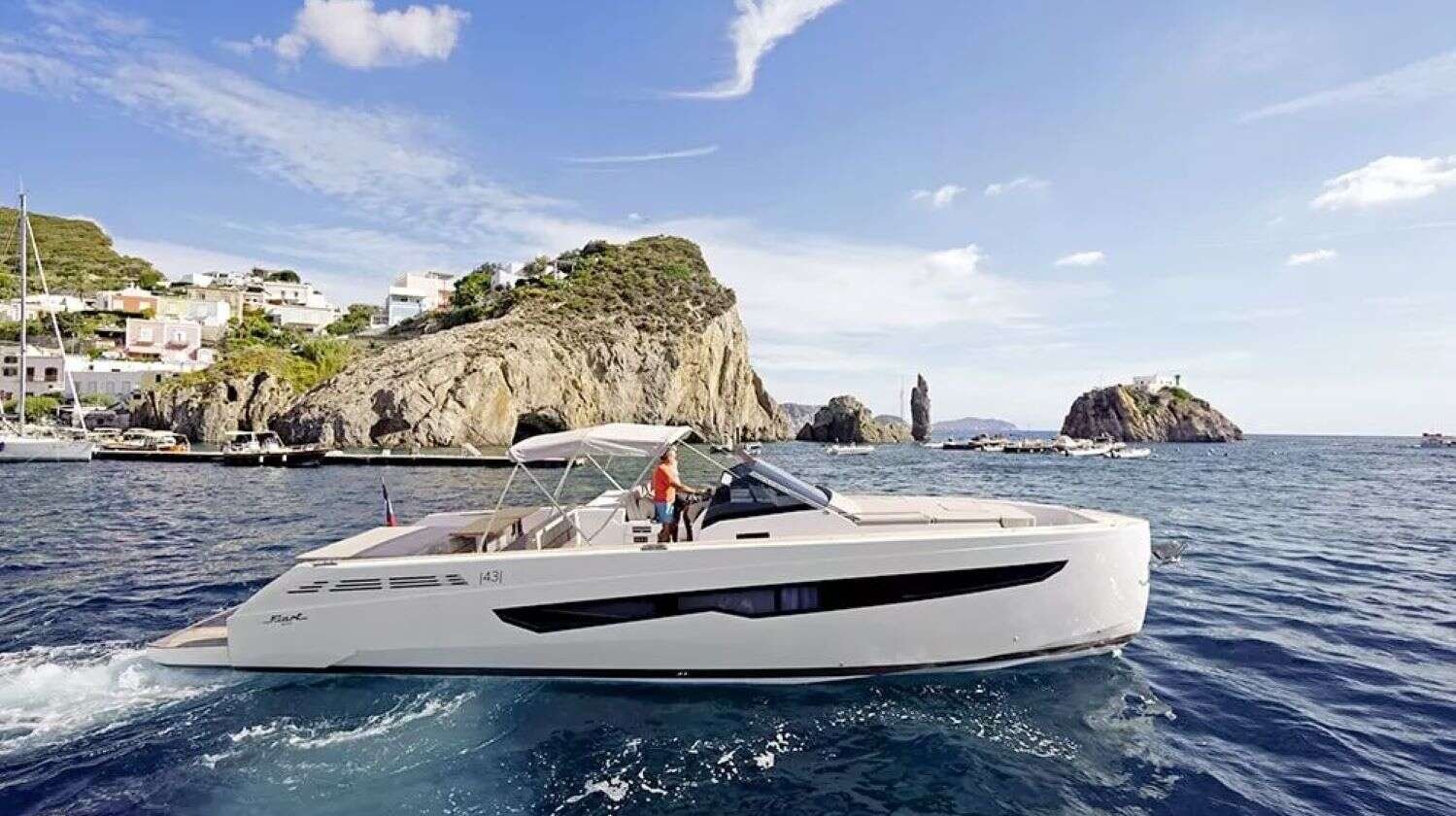 Fiart Mare 43 Rental St Tropez Luxury Yacht Charter