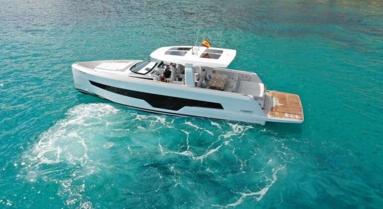 Fjord 41 XL Rental St Tropez Luxury Yacht Charter