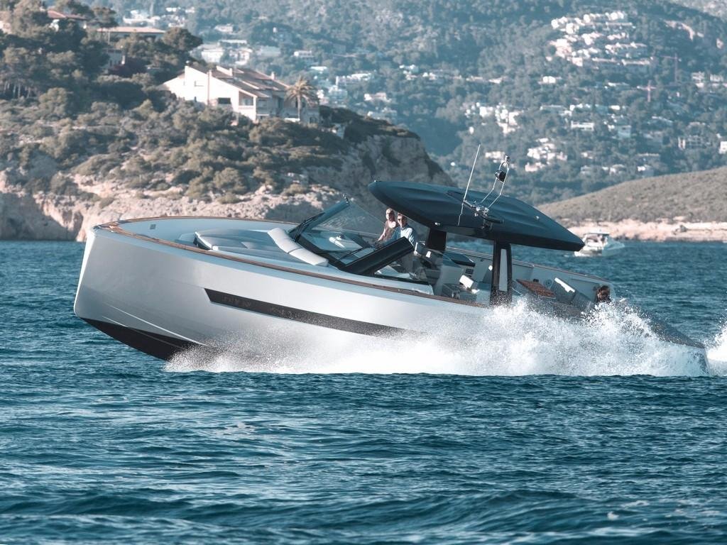 fjord 52 yacht rental st tropez luxury yacht french riviera experience