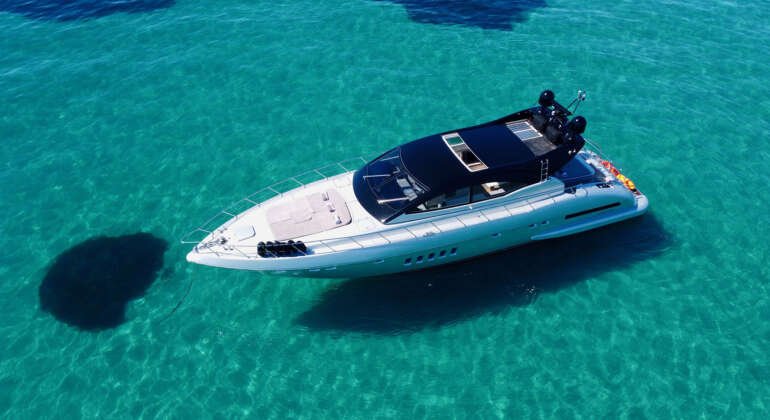 Mangusta 72 Yacht Rental St Tropez Luxury Charter