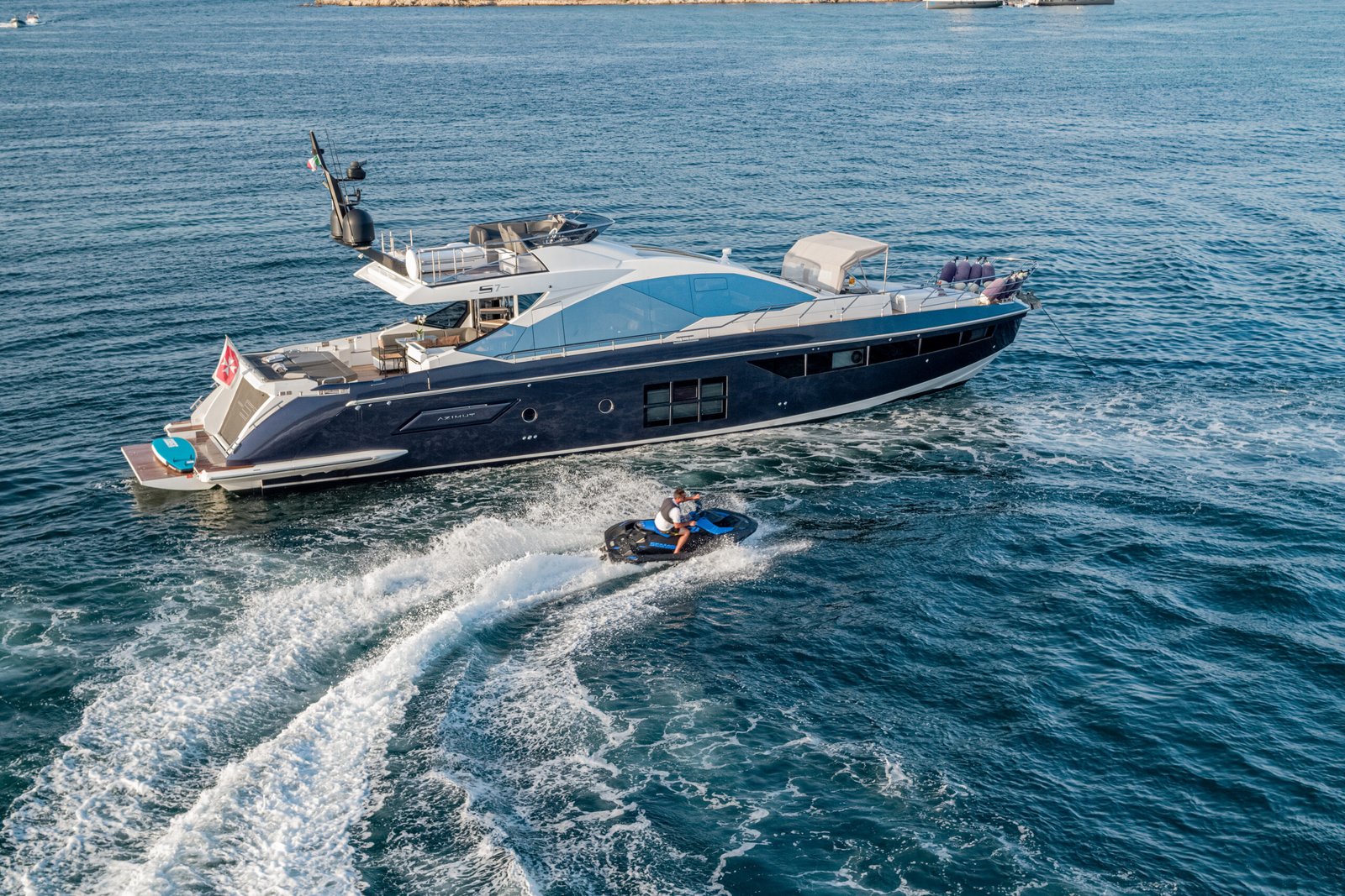 azimut s7 yacht rental st tropez luxury yacht french riviera experience