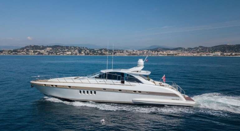 Mangusta 80 Yacht Rental St Tropez Luxury Charter