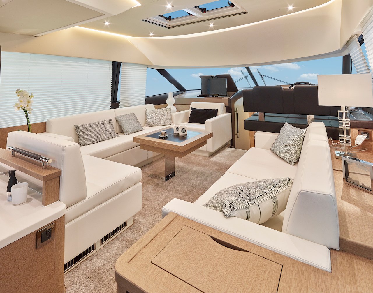 prestige 500 fly rental st tropez luxury yacht french riviera experience