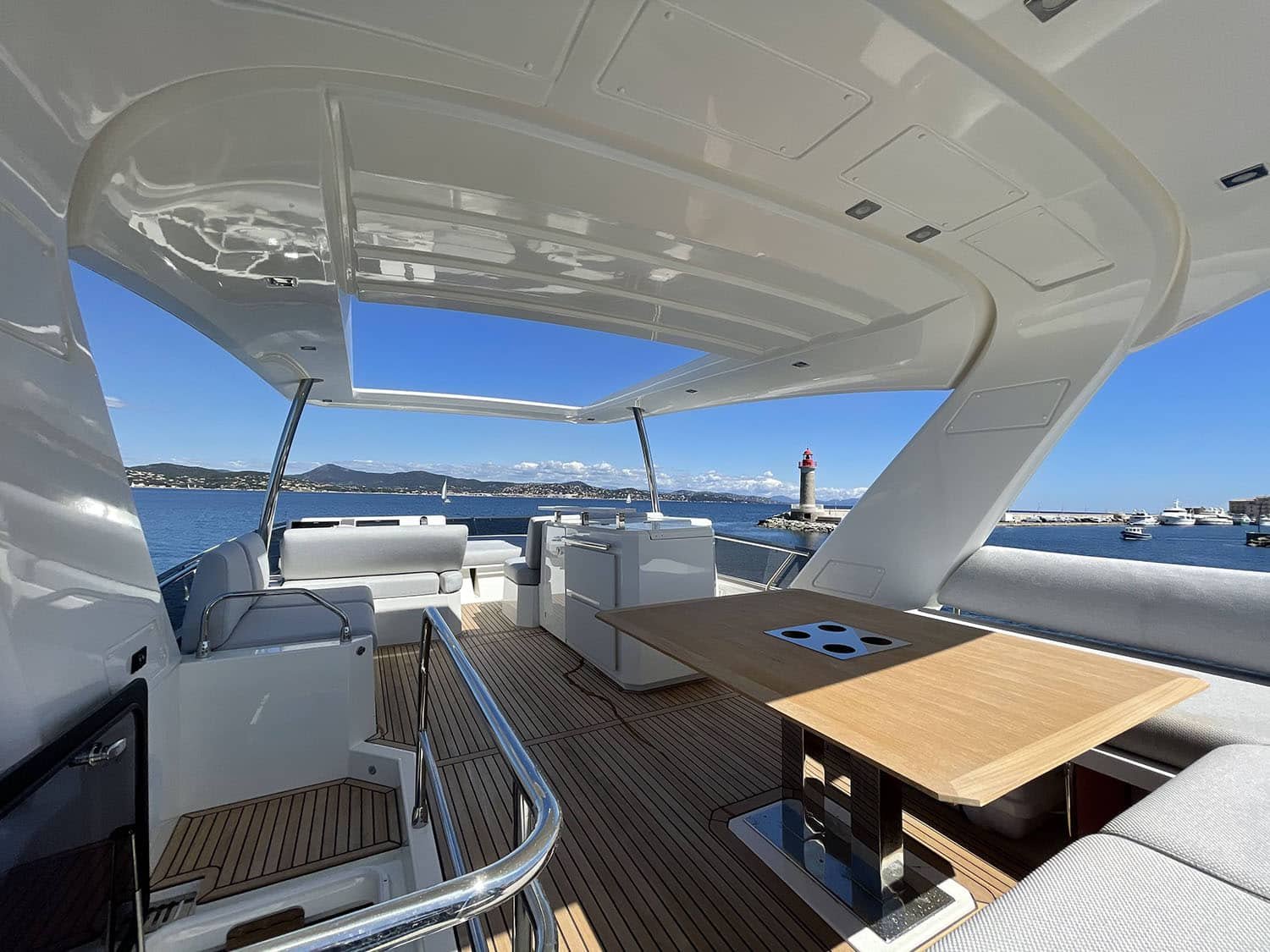 prestige 630 fly rental st tropez luxury yacht french riviera experience