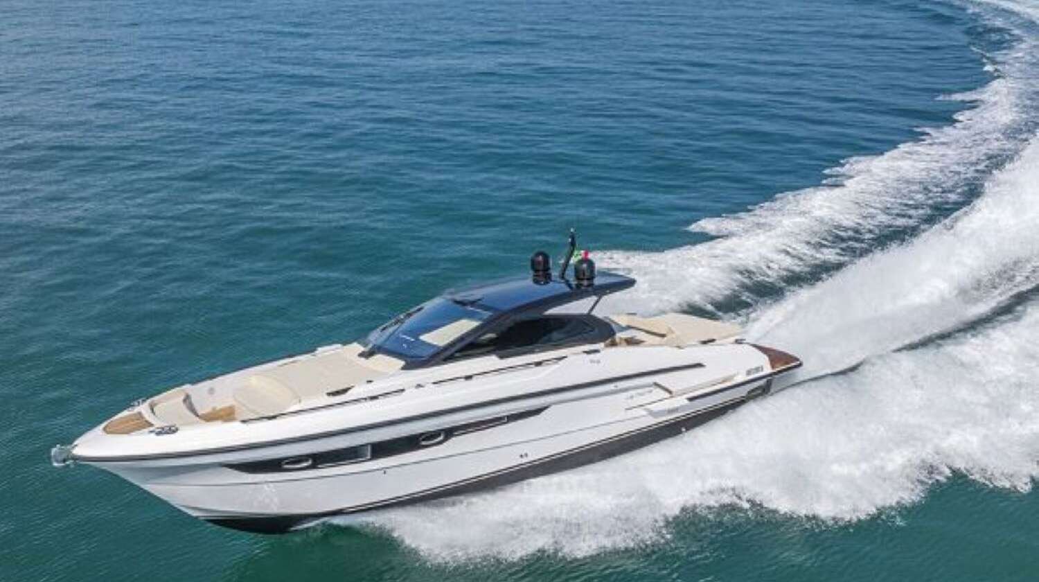 Rio Daytona 50 Rental St Tropez Luxury Yacht Charter