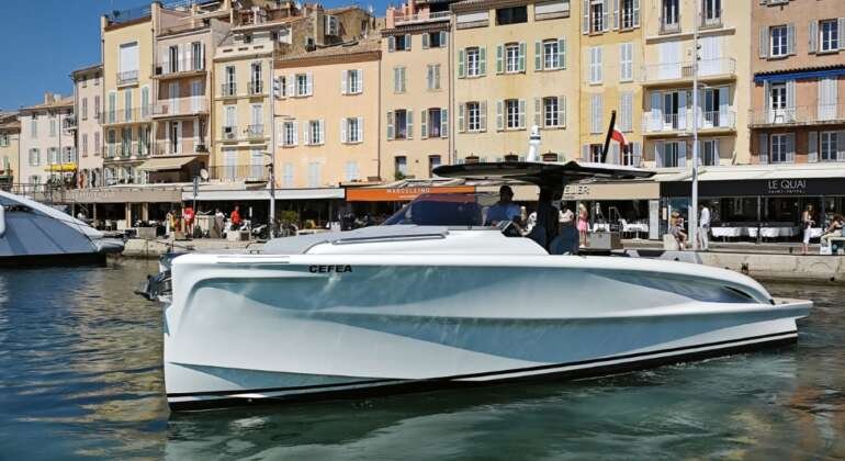 Solaris Power 40 Rental St Tropez Luxury Yacht Charter