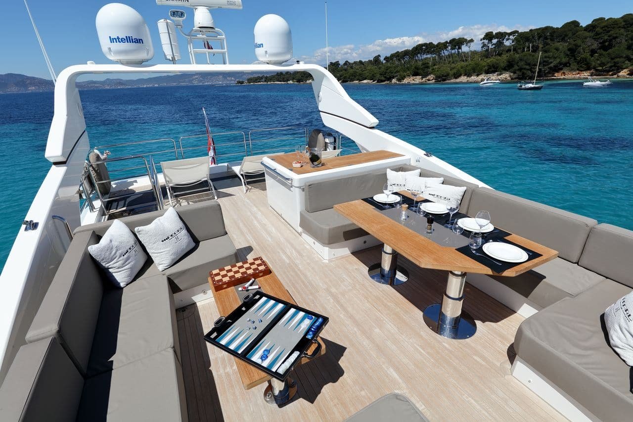 pearl 75 yacht rental st tropez luxury yacht french riviera experience