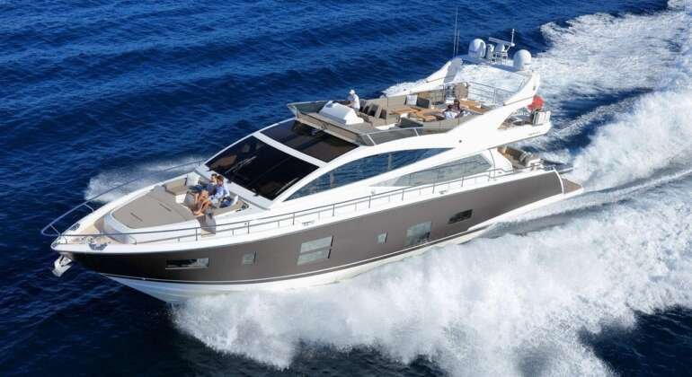 Pearl 75 Yacht Rental St Tropez Luxury Charter
